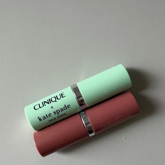 Clinique Pop Lip Colour + Primer / 2  Lipsticks NEW - Picture 1 of 3